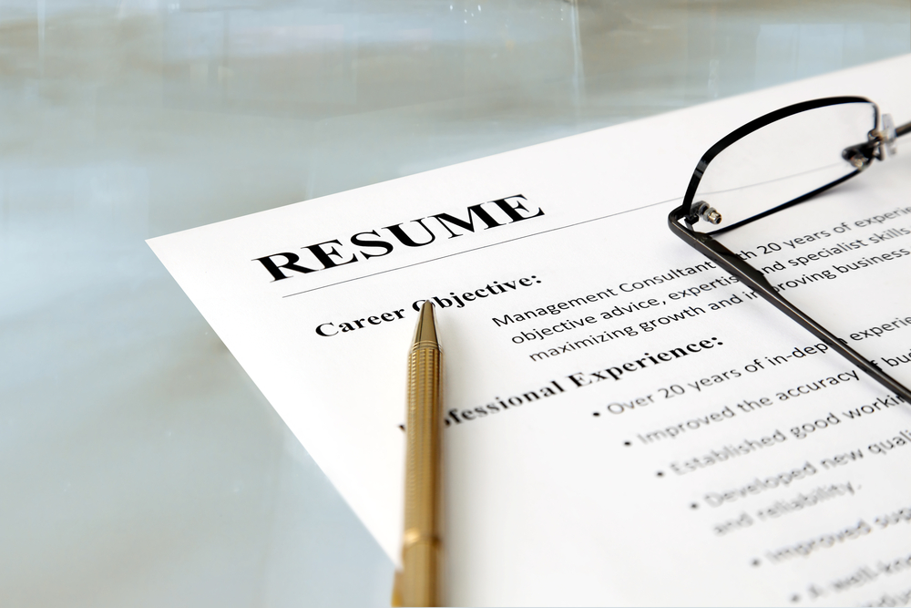 Crafting Your Resume: Exploring the Career Seas from Fresh Grad to Seasoned Pro