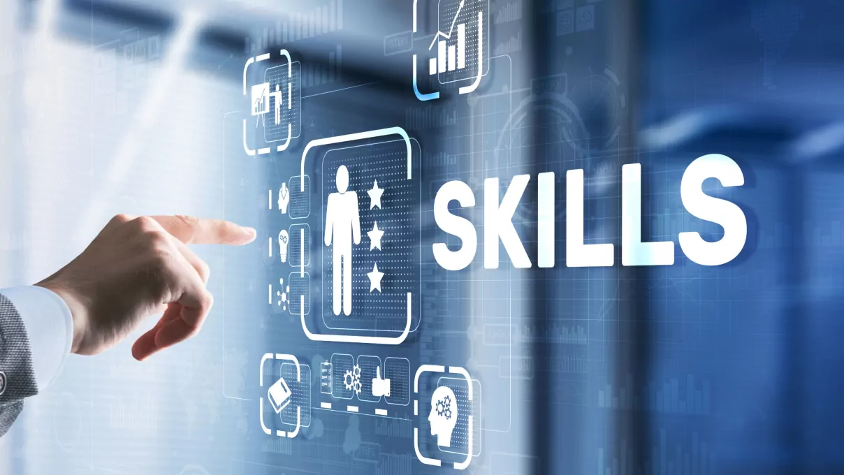 Mastering the Art of Management: Essential Skills to Elevate Your Resume